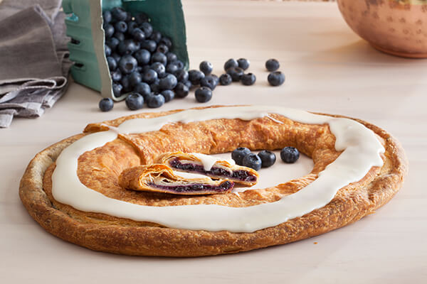 blueberry kringle for summer