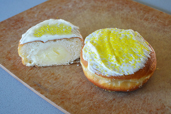 Paczki with lemon custom filling