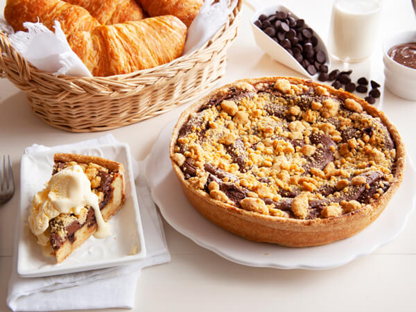 dark chocolate croissant pie