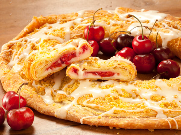 cherry cheese kringle