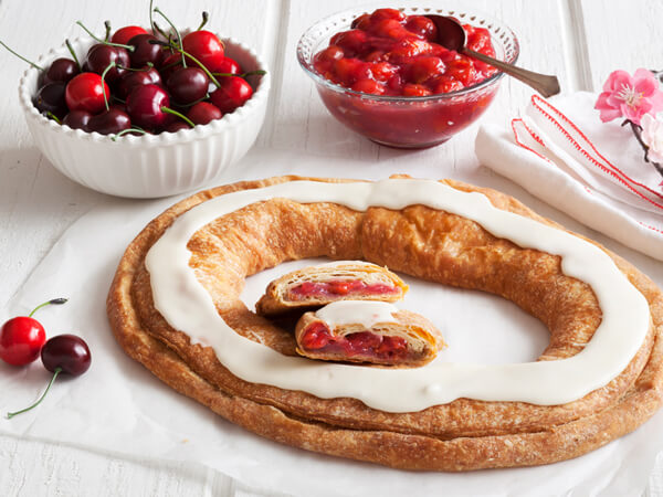 cherry danish kringle