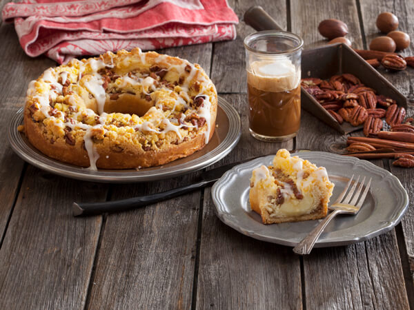 Non-birthday cake desserts: pecan custard coffee cake