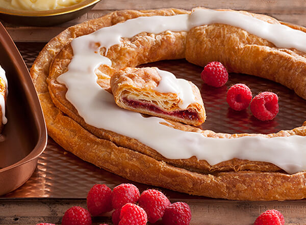 Raspberry kringle and fresh raspberries