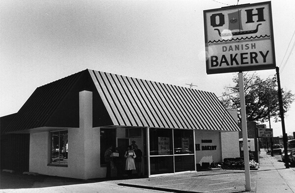 Early photo of O&H Bakery on Douglas Avenue
