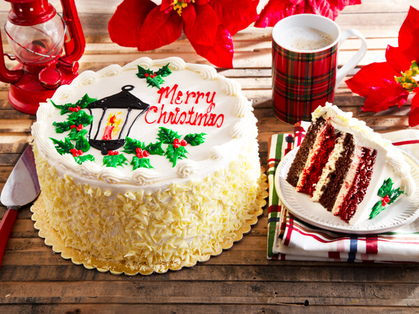 O&H 2021 Merry Little Christmas Cake