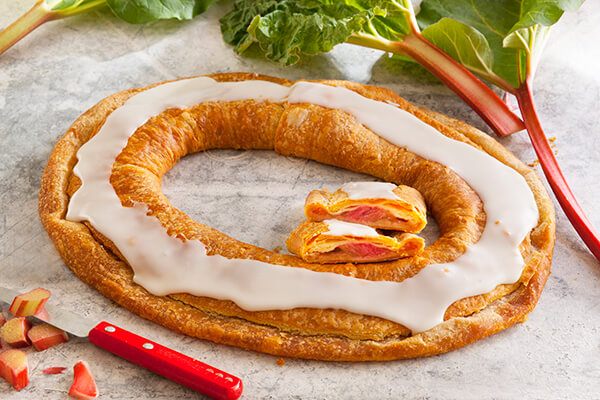 Rhubarb Kringle