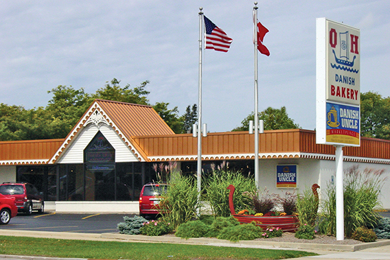 O&H Danish Bakery, Durand Avenue Store, Racine, Wisconsin, South Side Location