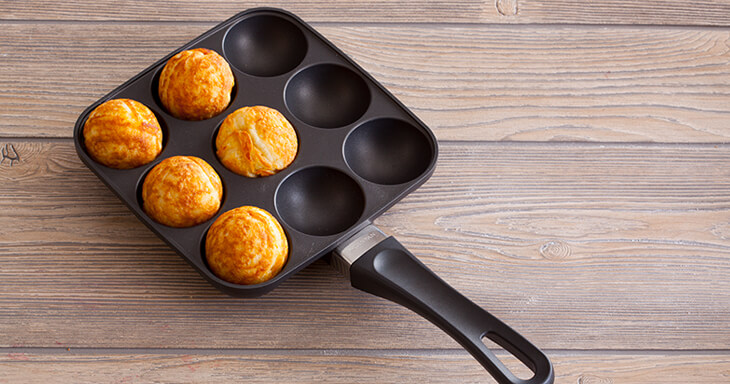 SHLIA Pre-Seasoned Cast Iron Aebleskiver Pan for Danish Stuffed Pancake  Balls Takoyaki Maker/Appam Maker with FREE 2 PCS Takoyaki Sticks and 1 PCS