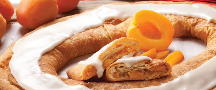 Item number: 140 - Mediterranean Apricot Kringle