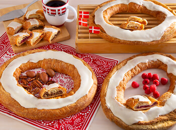 Item number: 745 - Danish Kringle Celebration Collection