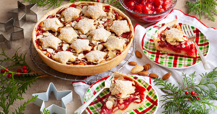 Item number: C440 - Merry Cherry Christmas Pie