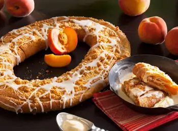 Item number: S124 - Peach Cobbler Kringle