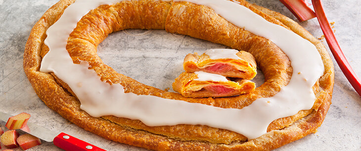 Item number: S096 - Rhubarb Kringle