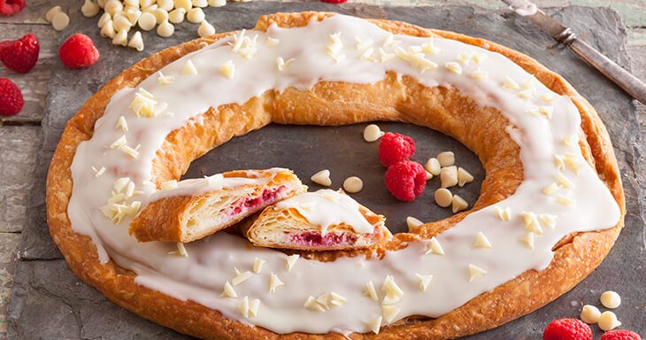 Item number: S024 - White Chocolate Raspberry Cheesecake Kringle